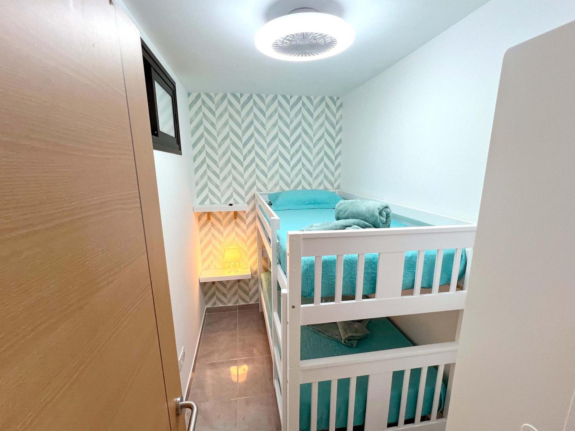 Encantador Apartamento Con Terraza, Los Cristianos Лос Кристианос Экстерьер фото